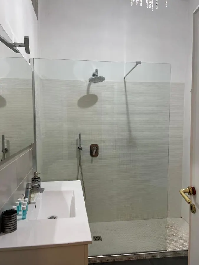 Divertiti Nel Cuore Della Dolce Vita Rome Apartment